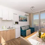 La Lejlighed Veliki Drvenik
