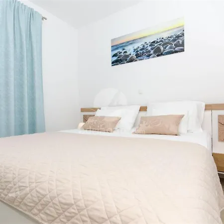 La Apartman Veliki Drvenik