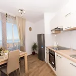 La Veliki Drvenik
