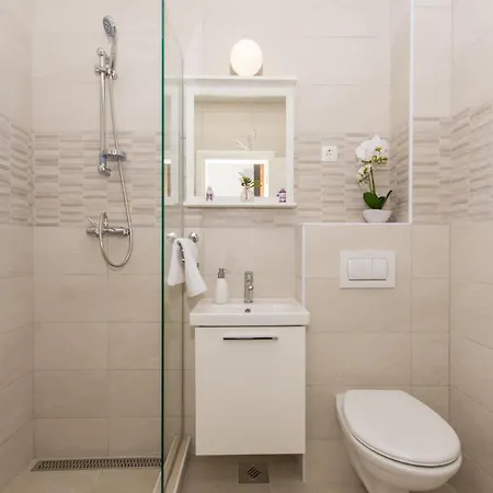 La Apartman Veliki Drvenik